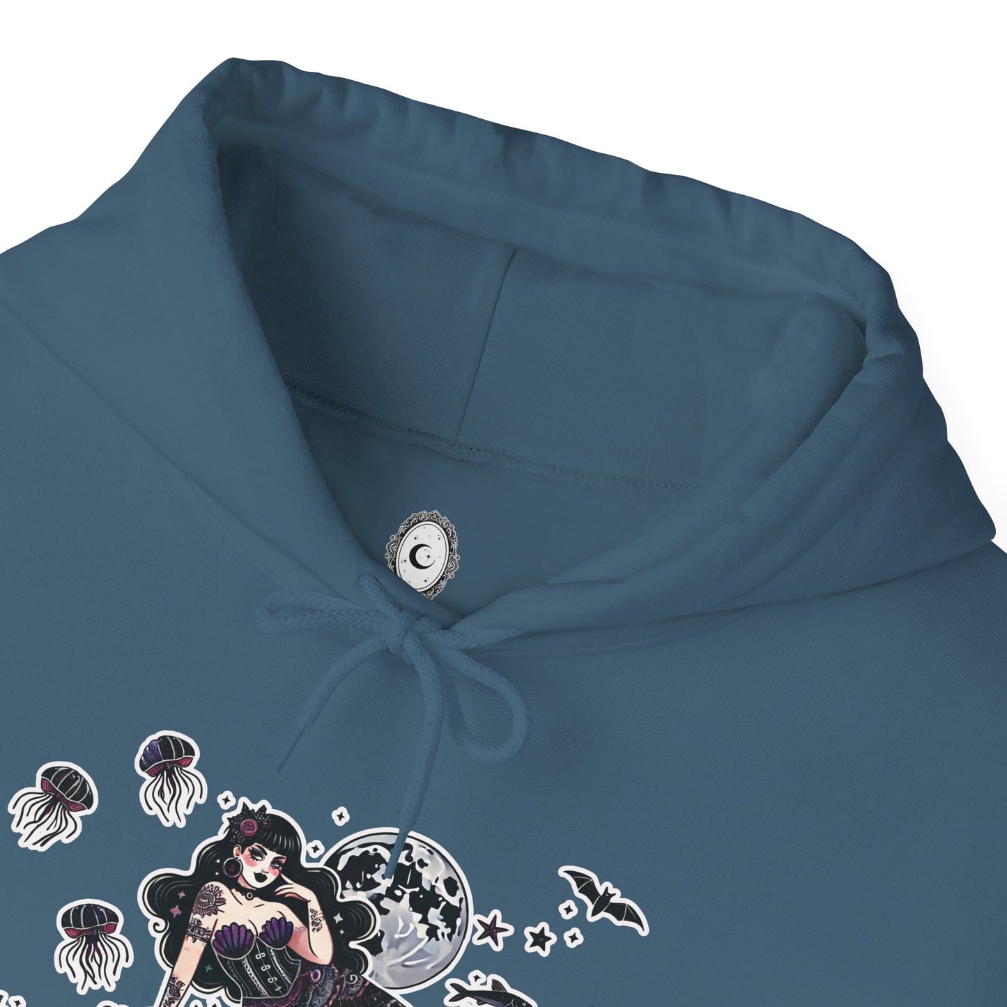 🧜♀️“Siren in the Shadows” Unisex Heavy Blend™ Hooded Sweatshirt — haunting, hypnotic, and draped in danger 🖤🌊🧜♀️🌑