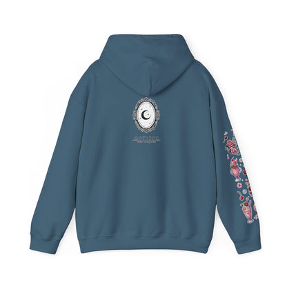 🐄🍓"Milkshake Cow” Unisex Heavy Blend™ Hooded Sweatshirt — sweet, thick, and unapologetically mooo-dy 🐄🍓🖤✨
