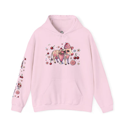 🐄🍓"Milkshake Cow” Unisex Heavy Blend™ Hooded Sweatshirt — sweet, thick, and unapologetically mooo-dy 🐄🍓🖤✨